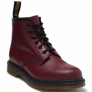 Dr. Martens 101 Boot